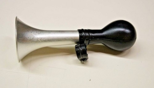 Chrome bell trumpet - trumpet, cross